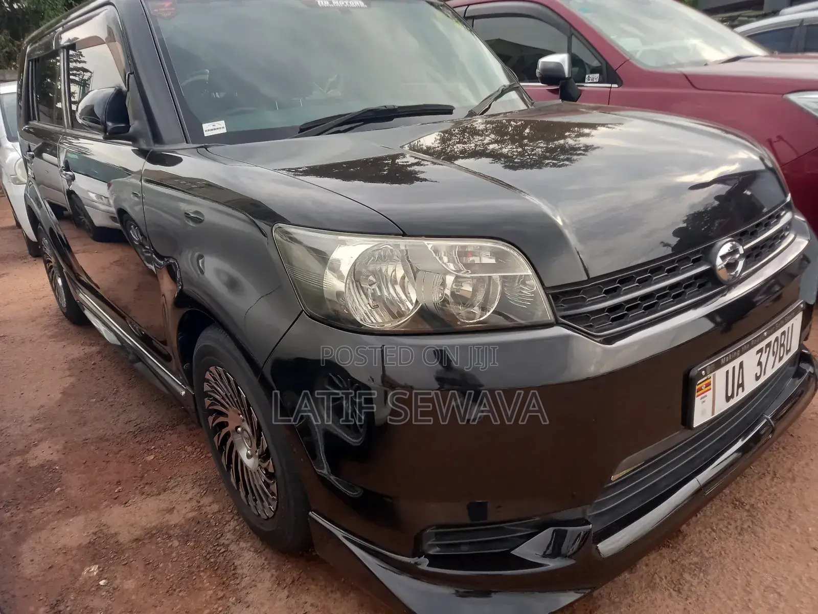 Toyota Corolla Rumion Hatchback 1.5 FWD 2012 Black