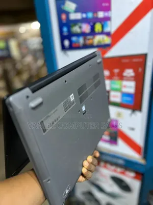 Laptop Lenovo 4GB AMD HDD 500GB