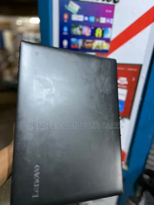 Laptop Lenovo 4GB AMD HDD 500GB