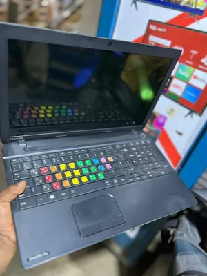 Laptop Toshiba Satellite Pro A300 8GB Intel Core I5 SSD 128GB
