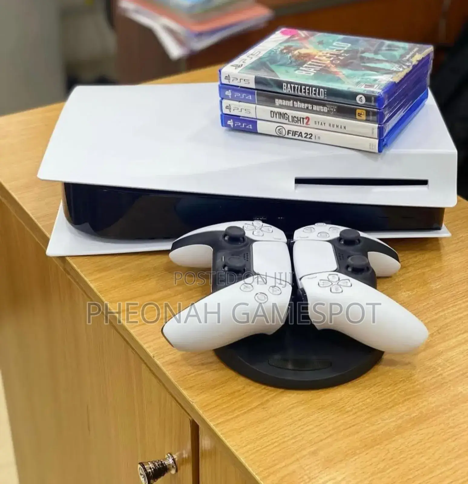 Playstation 5 Slim Bundle - Excellent Condition - 2 Controllers