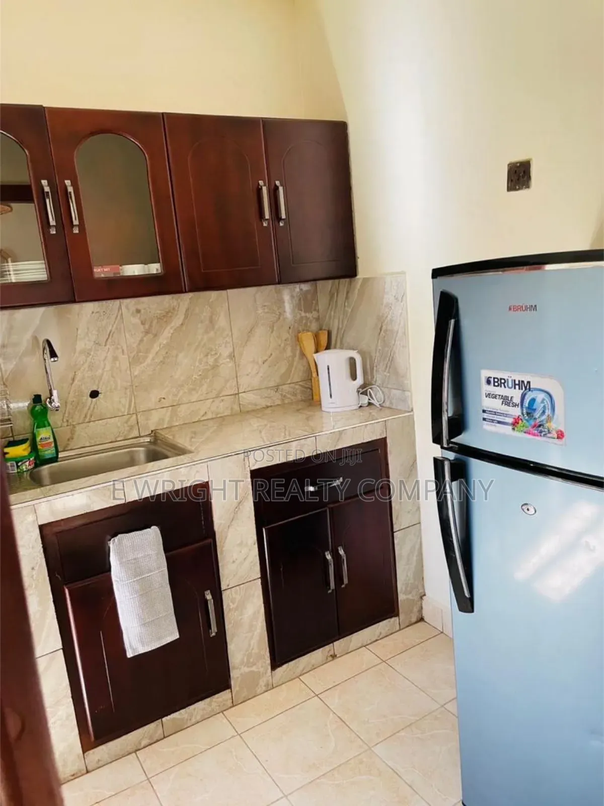 1 Bedroom Gorgeous Furnished Airbnb for Rent in Bugoloobi