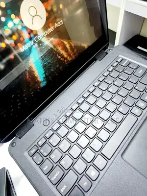 Laptop Lenovo 300e 4GB Intel Celeron SSD 128GB