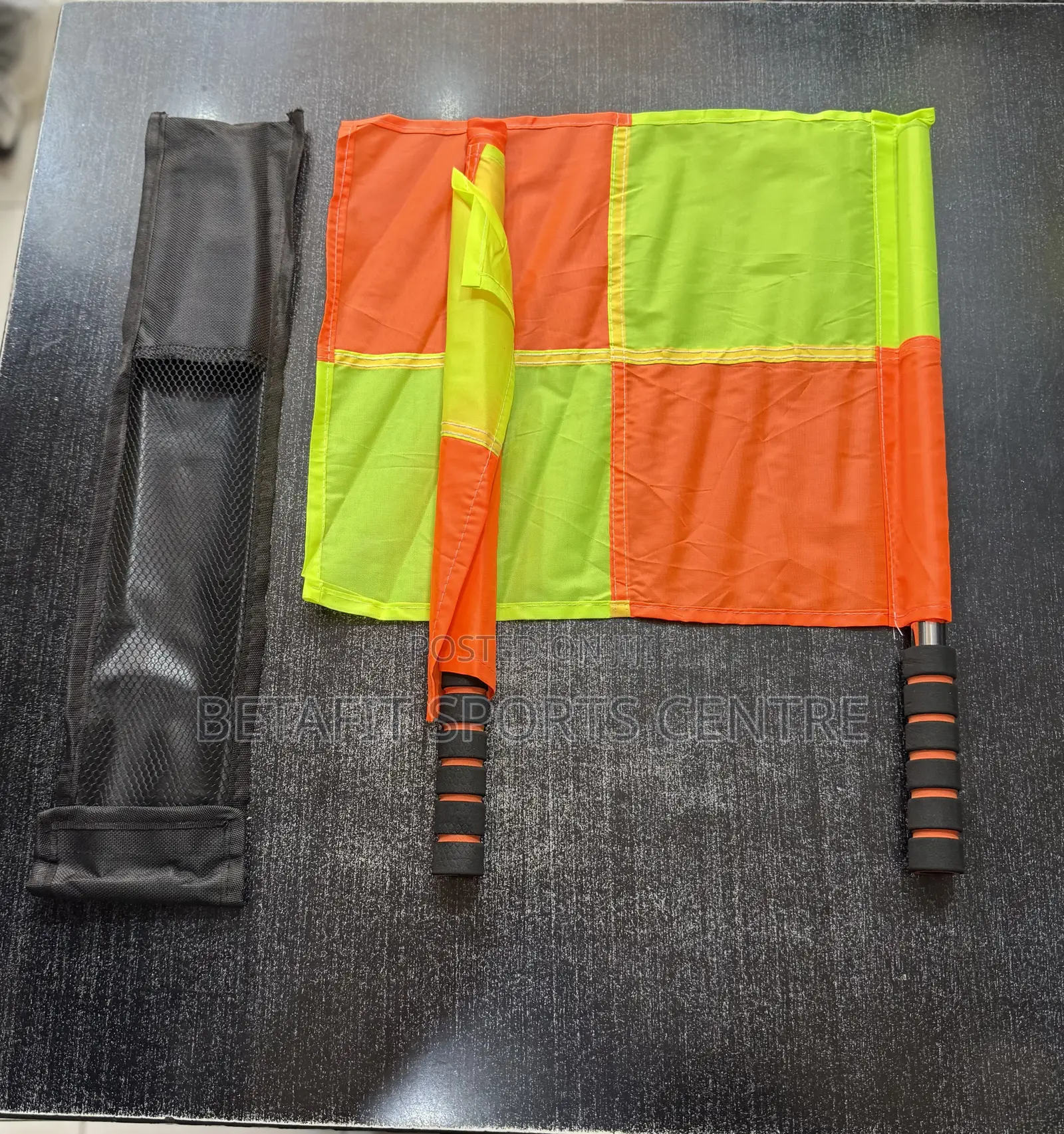Refree Flag Pair