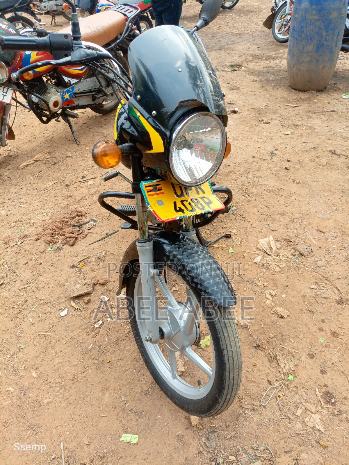 Bajaj Boxer 125 2024 Green