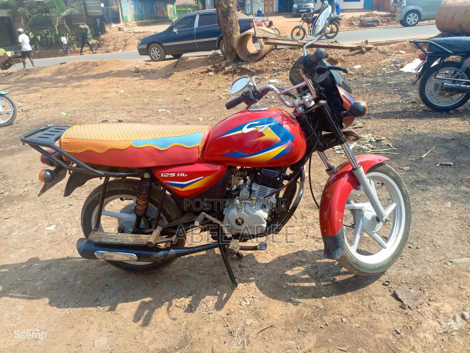Bajaj Boxer 125 2025 Red