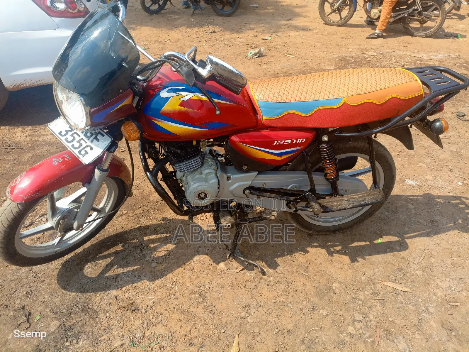 Bajaj Boxer 125 2025 Red