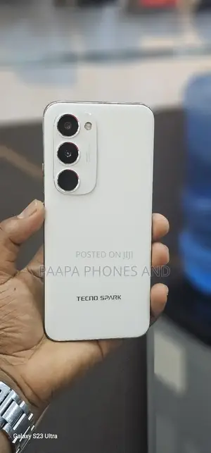 Tecno Spark 40 Pro+ 256 GB White