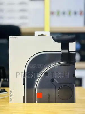 Nothing Headphone One (1)
