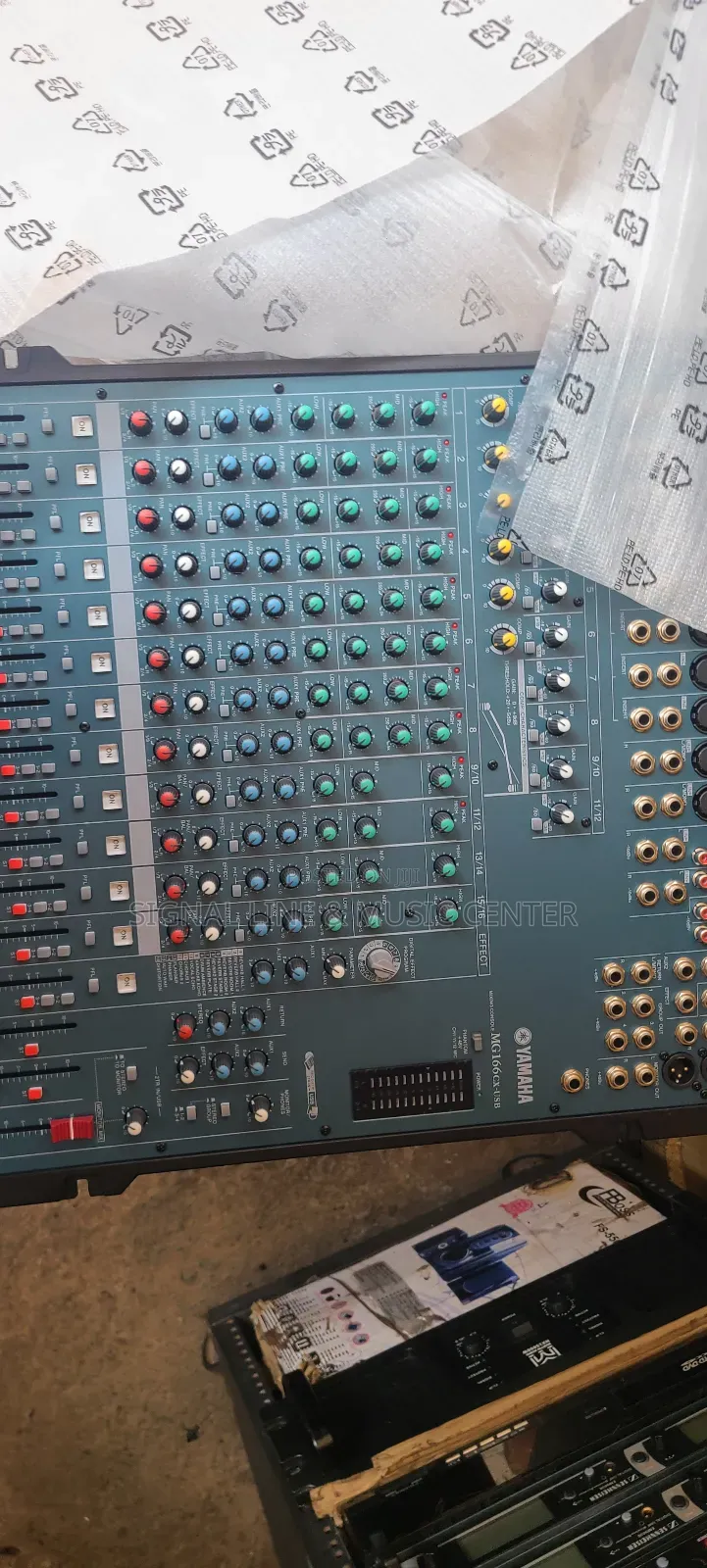 Yamaha Mg166cx-Usb Mixer