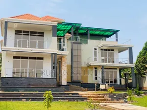 6bdrm Mansion in Bwebajja Akright, Division B for sale