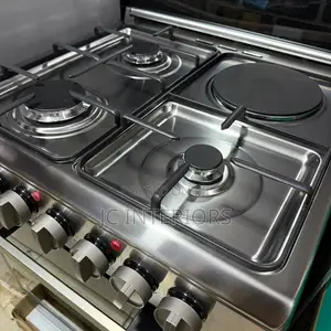 Hisense 60x60cm Gas and Electric Cooker at 1,330,000/=