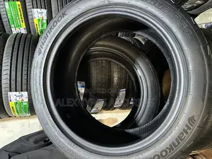 235/45r17 Hankook Tyres