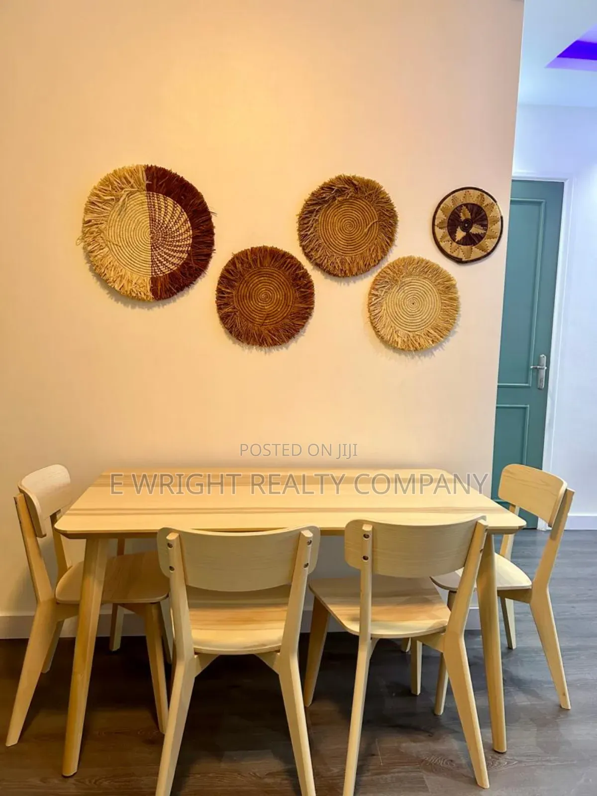 2 Bedroom Fully Furnished Airbnb Apartment for Rent in Kira Mamerito