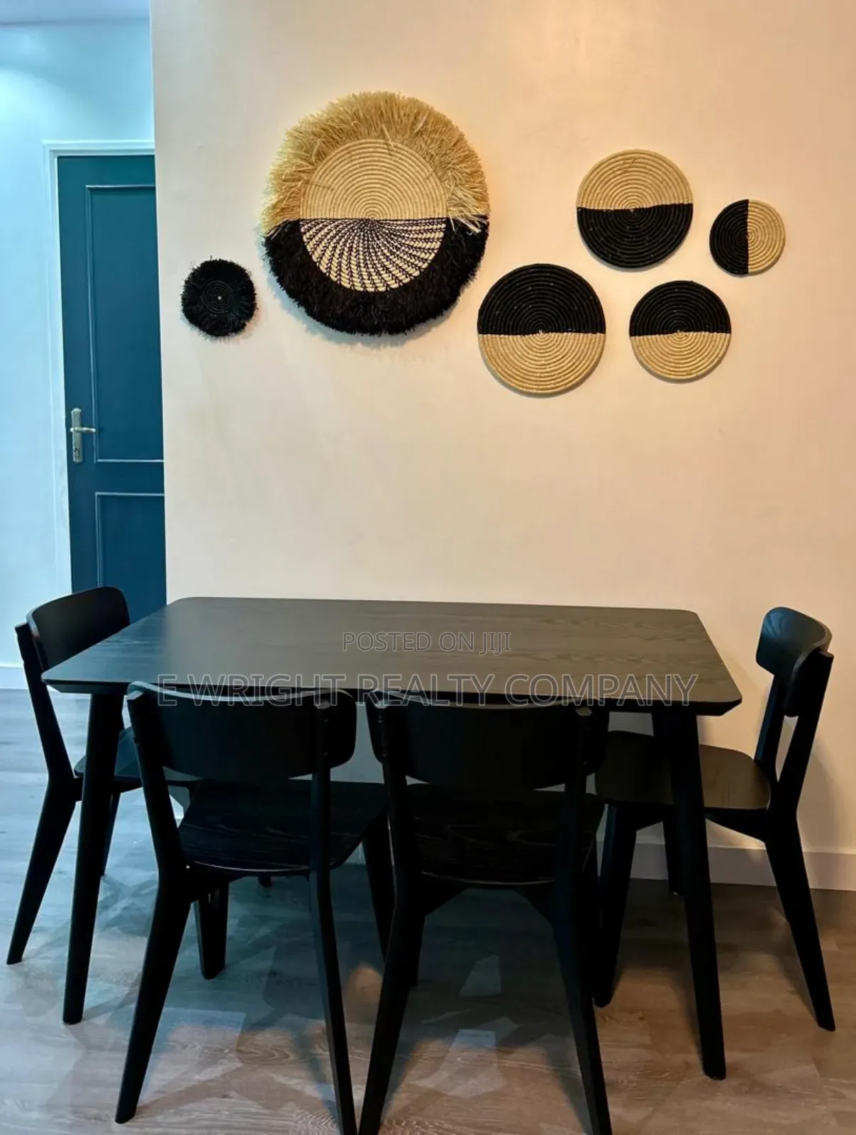 2 Bedroom Fully Furnished Airbnb Apartment for Rent in Kira Mamerito