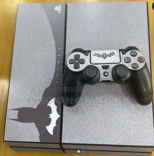Chipped Ps4 Full Set With 10 Games