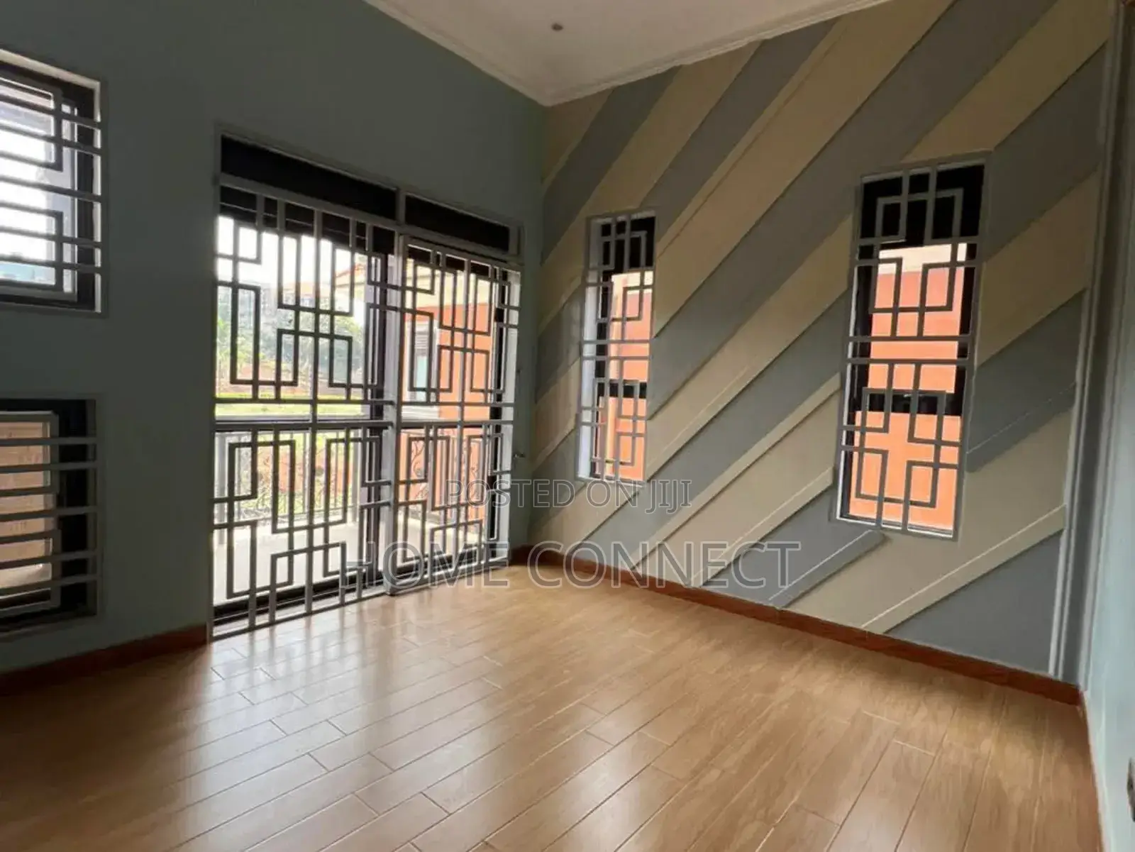 4bdrm Duplex in Buziga, Central Division for rent