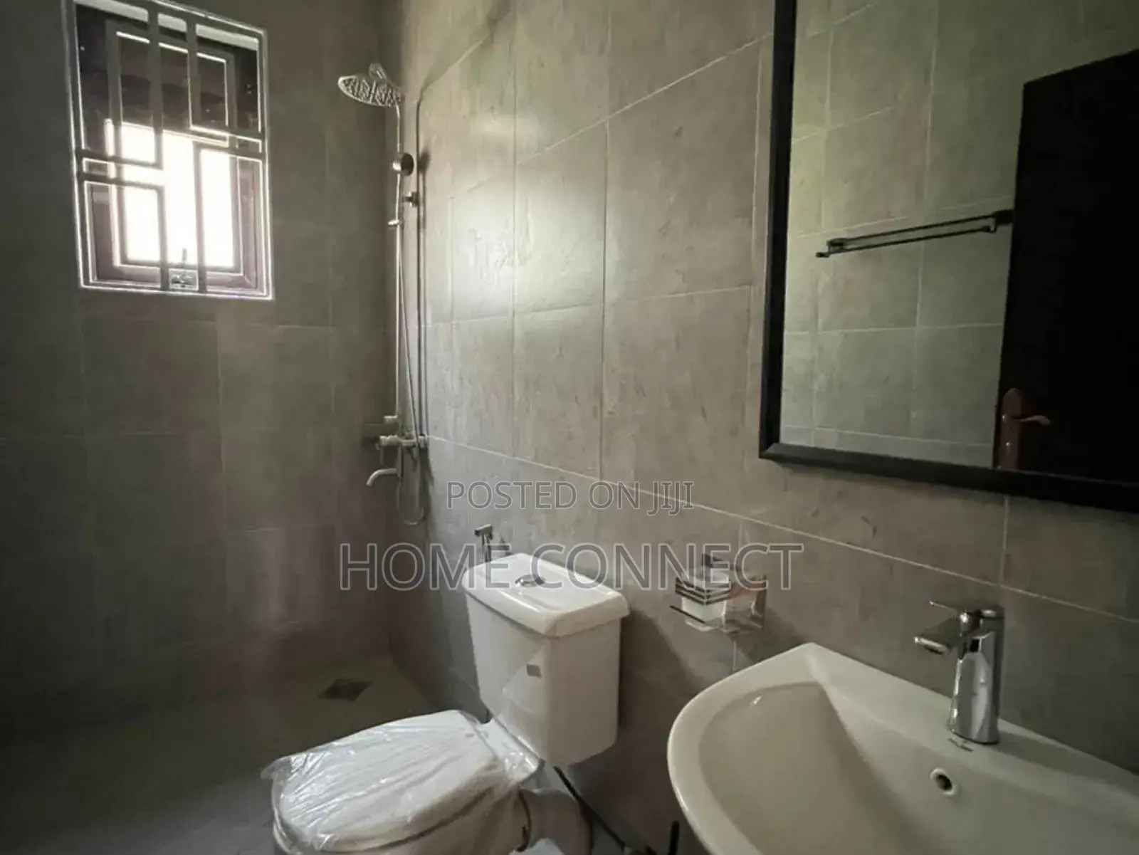 4bdrm Duplex in Buziga, Central Division for rent