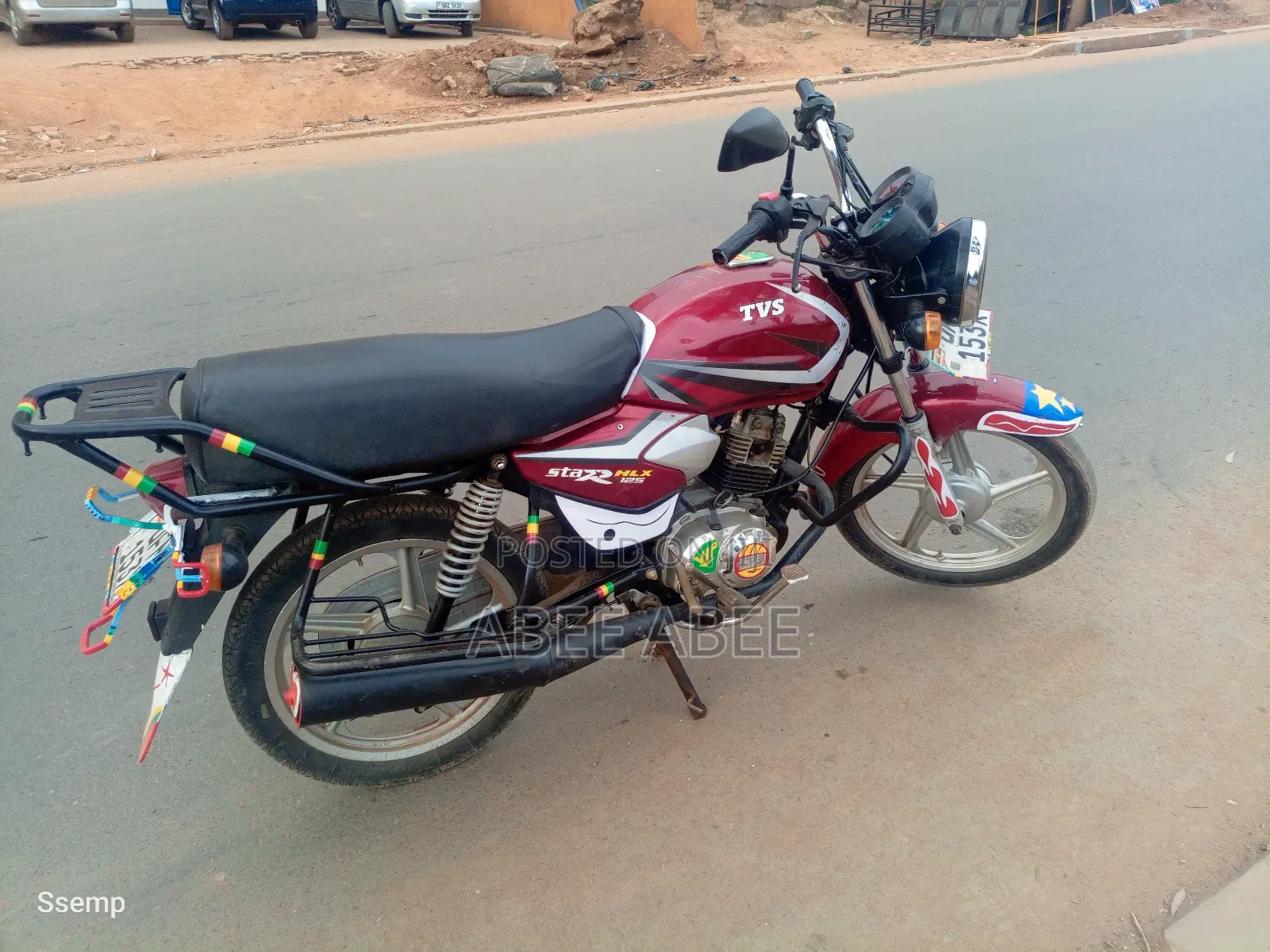 TVS HLX 125 2023 Red