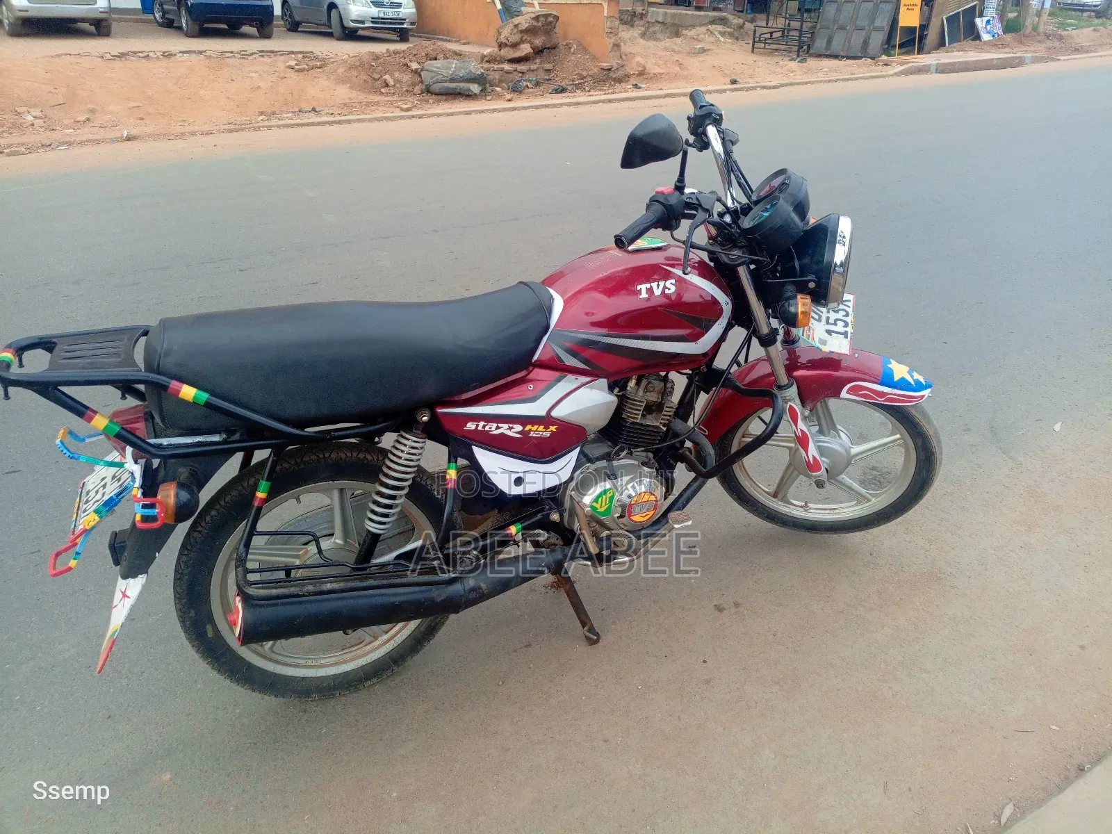 TVS HLX 125 2023 Red