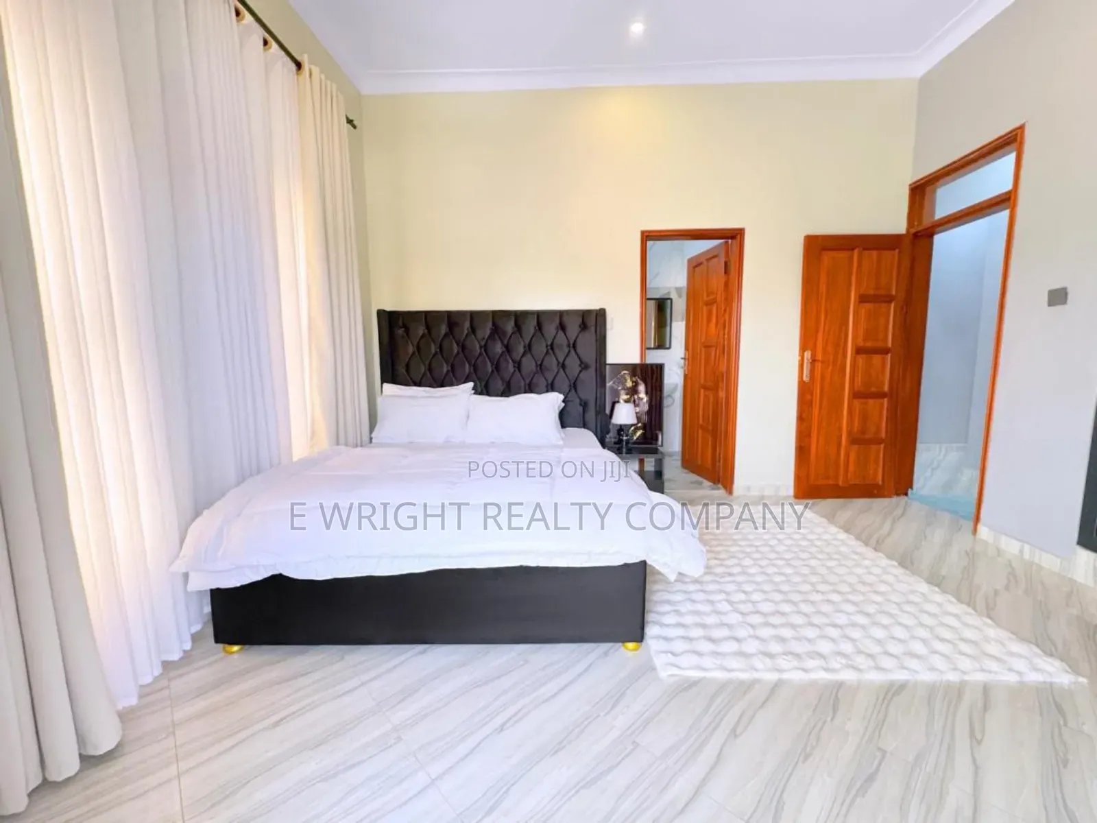 2 Bedroom Fully Furnished Apartment for Rent in Bunga