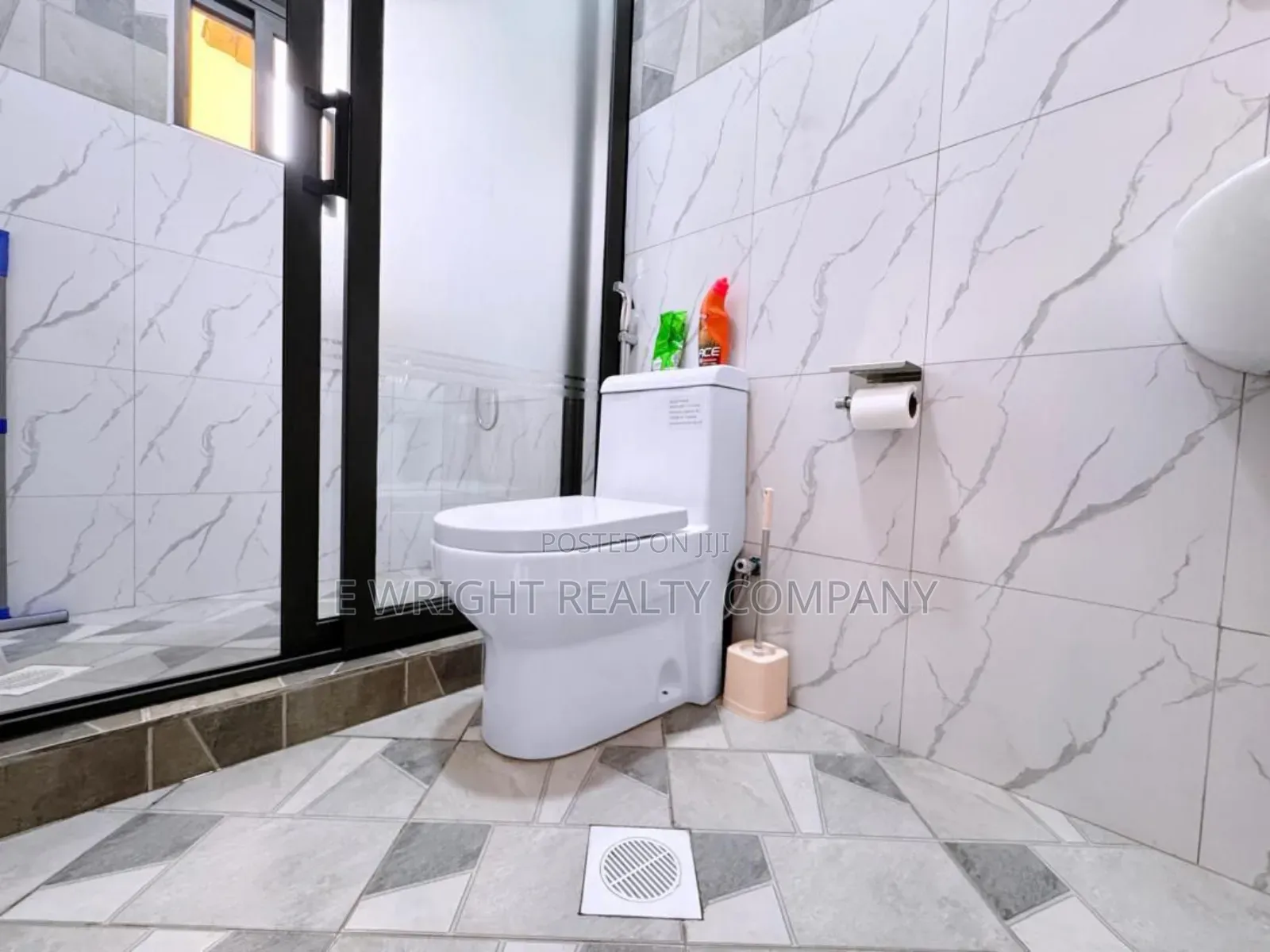 2 Bedroom Fully Furnished Apartment for Rent in Bunga