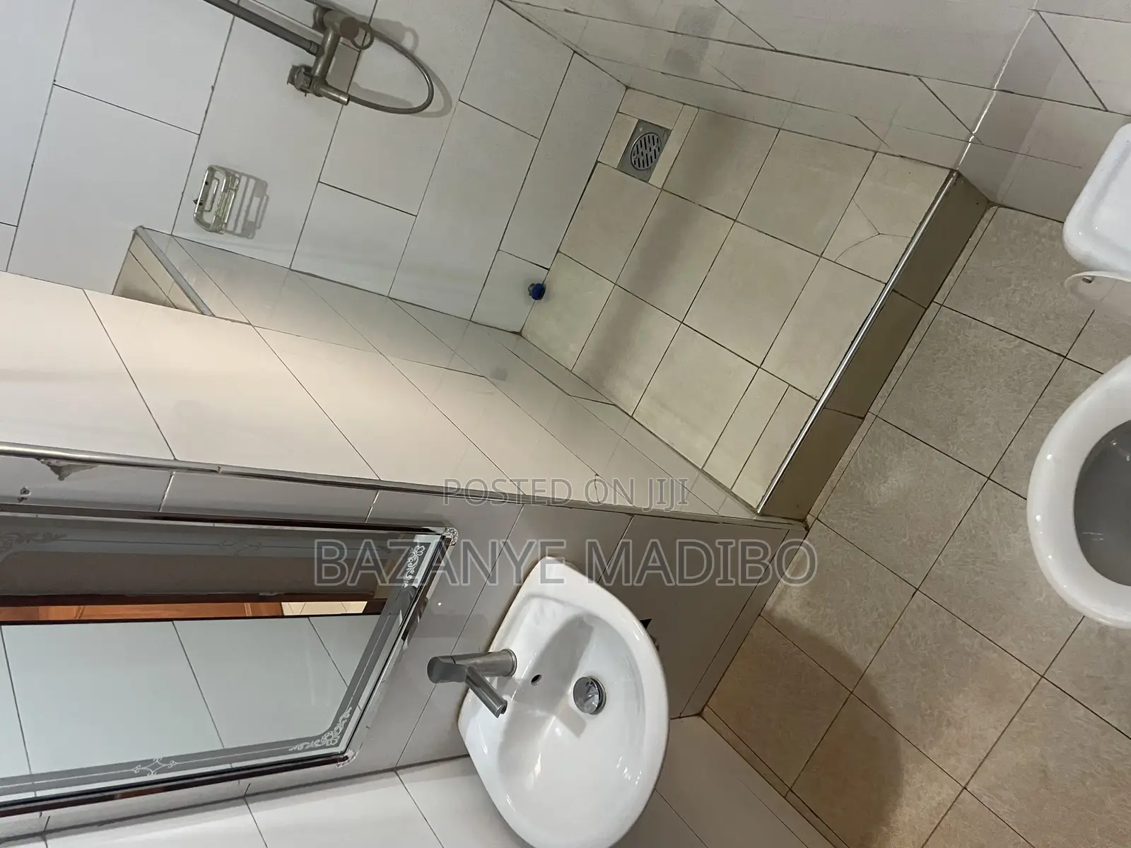 1bdrm Apartment in Kira for rent