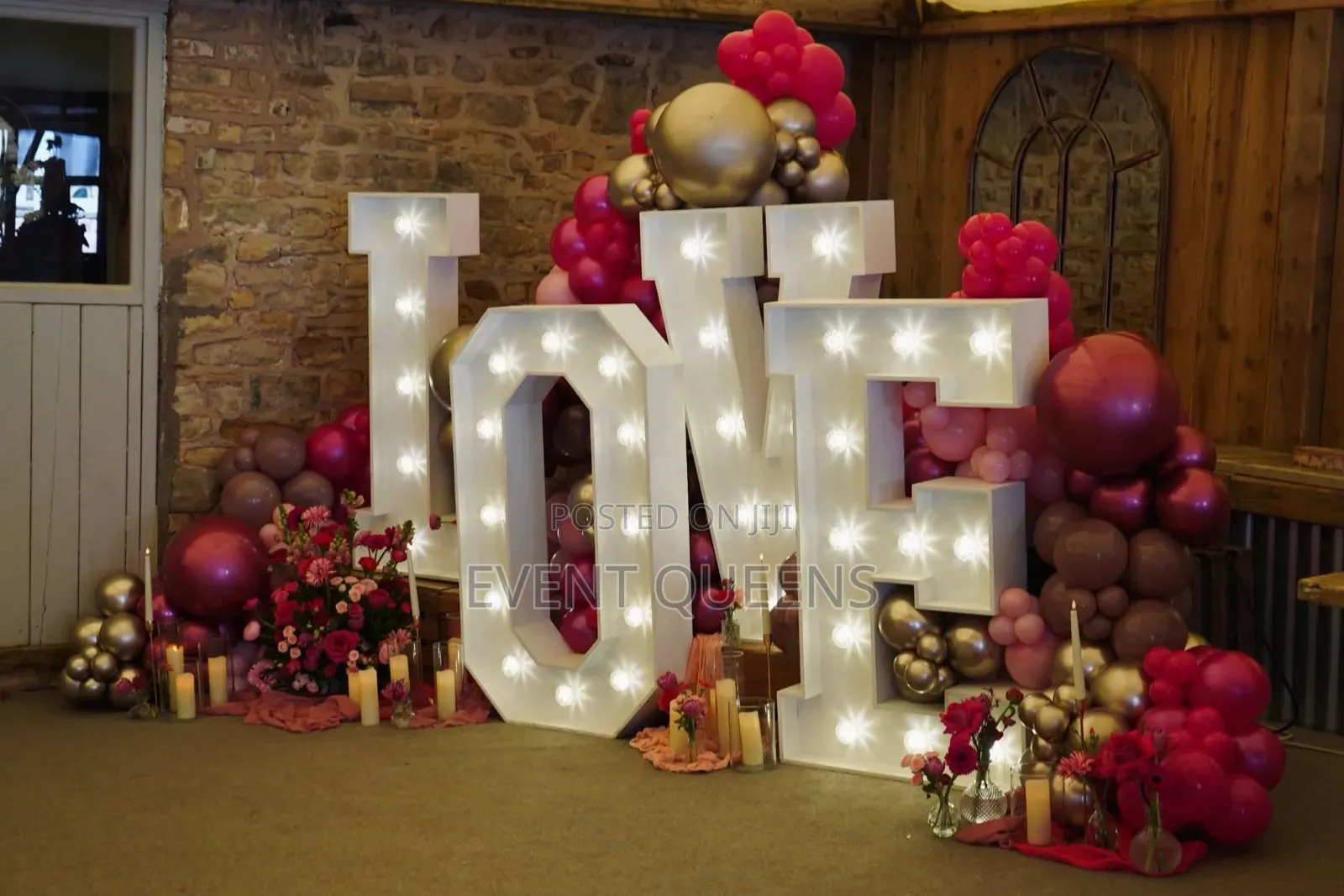 Proposal Decorations At Negotiable Price