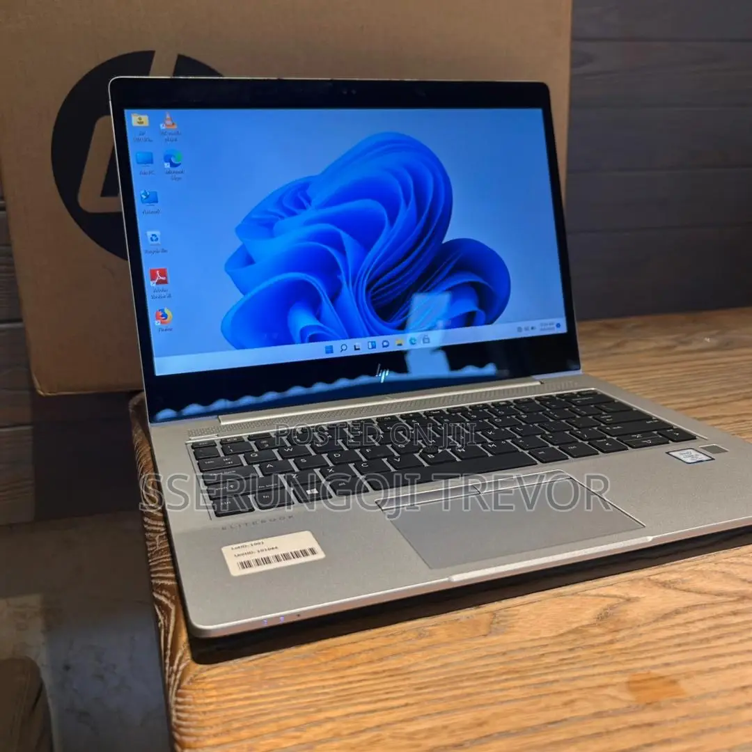New Laptop HP EliteBook 840 G5 8GB Intel Core i5 SSHD+SSD 256GB