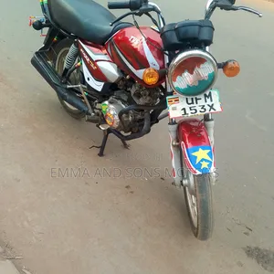 TVS HLX 125 2022 Red