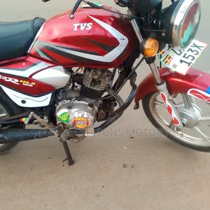 TVS HLX 125 2022 Red