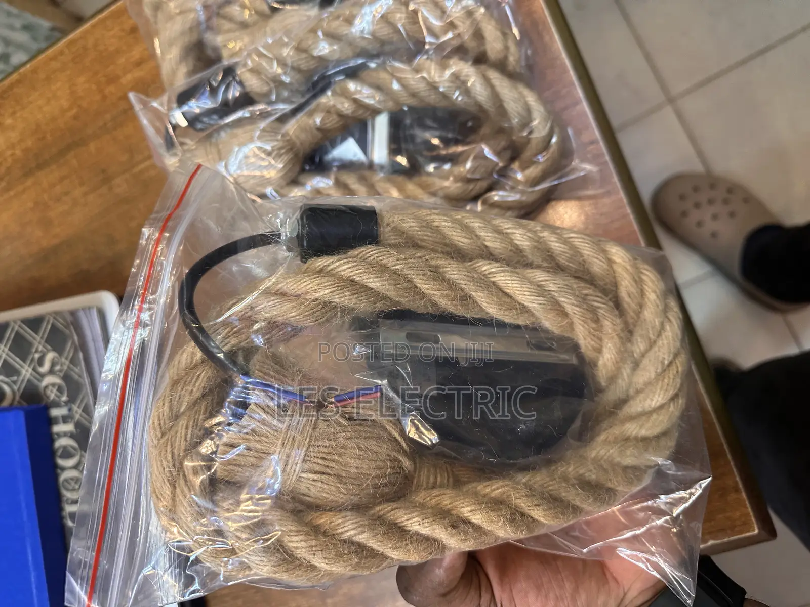 One Metre Rope Lampholder E27 in Central Division - Lighting, Les ...