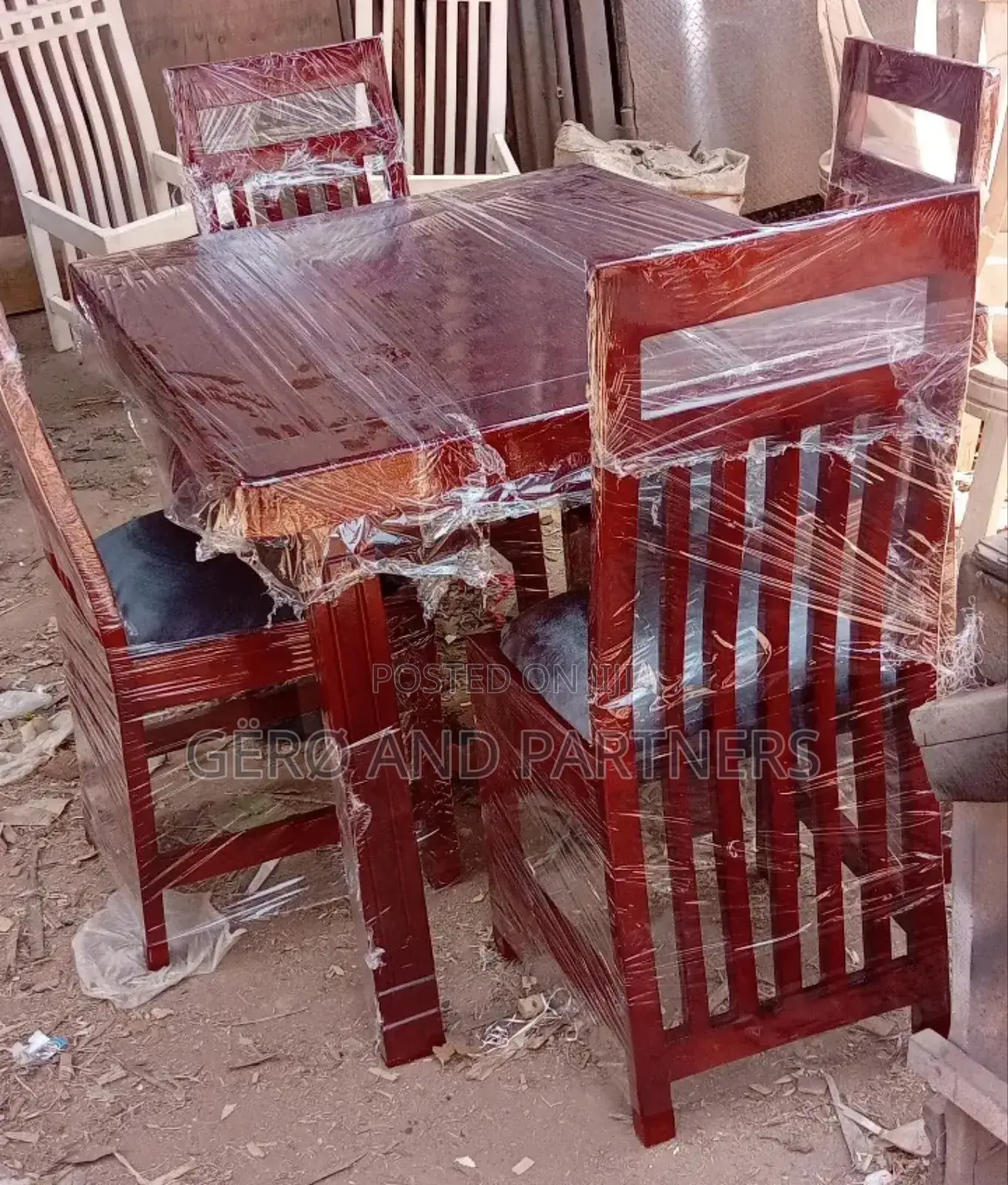 Four Seater Dining Table (High Comfortability)