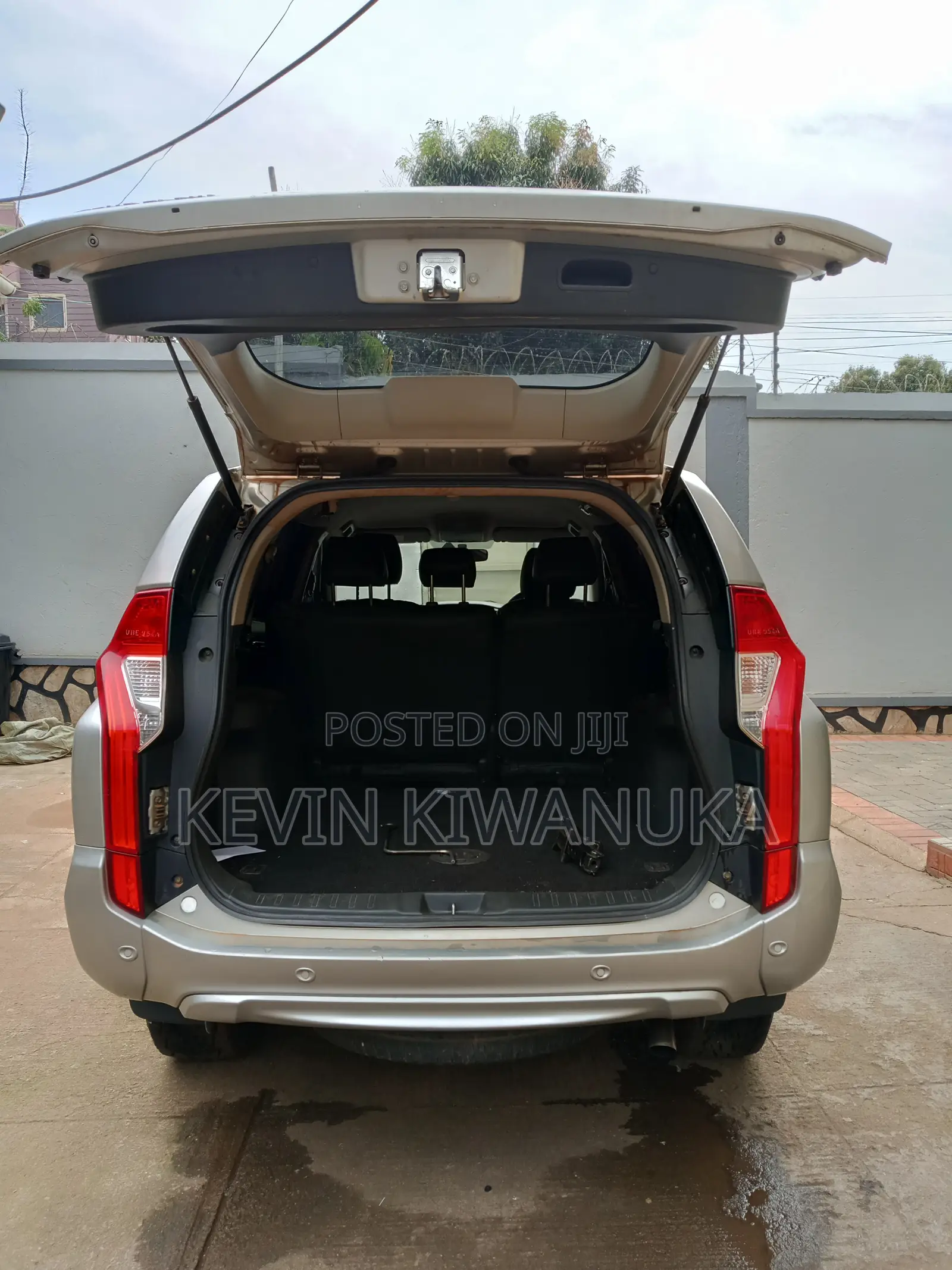 Mitsubishi Pajero 2021 Gray