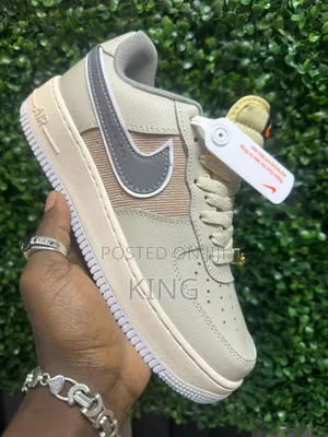 Cream Airforce 1