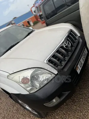 Toyota Land Cruiser Prado 3.0 D-4D 5dr 2006 White