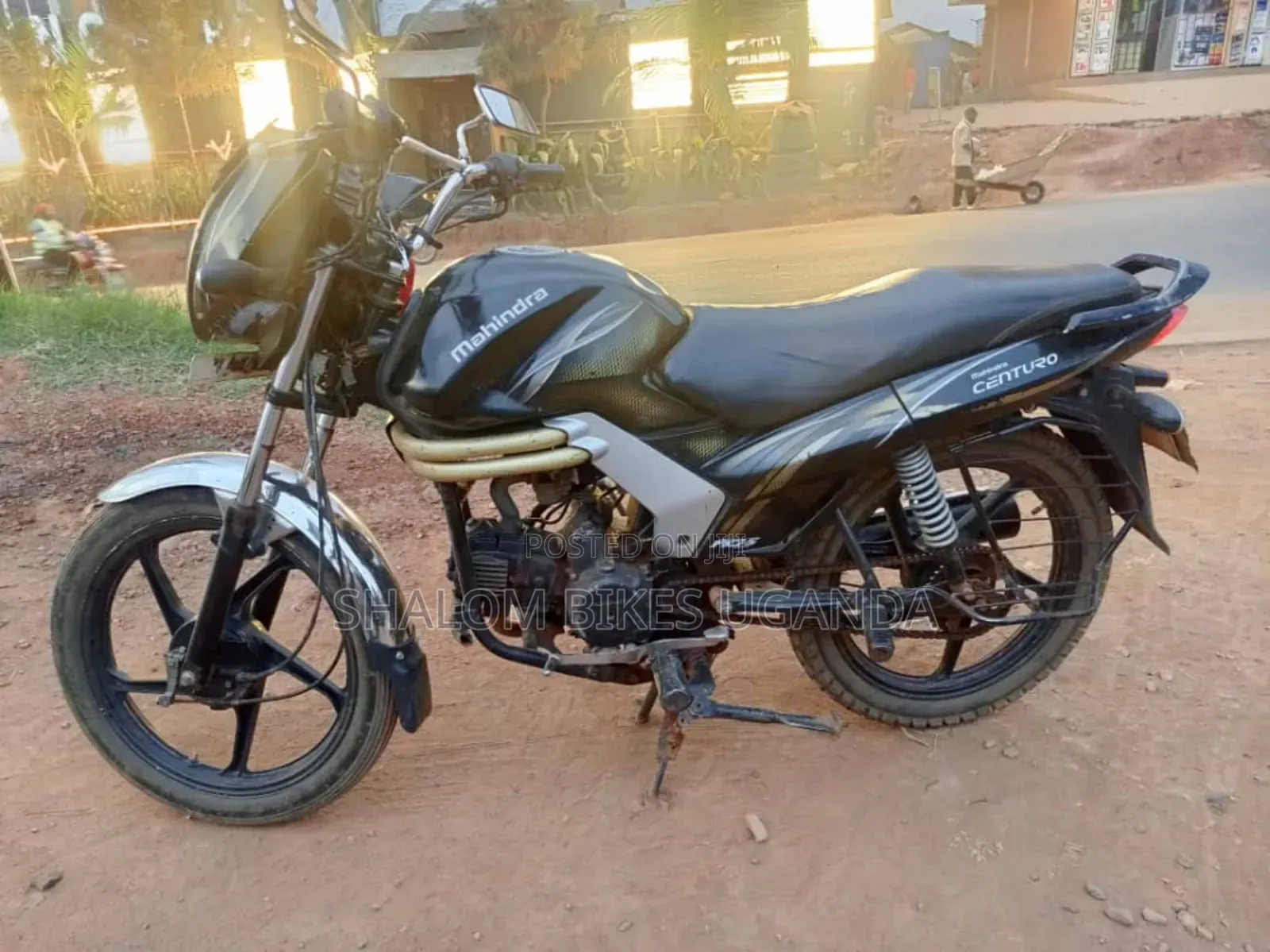 Mahindra Centuro 2018 Black