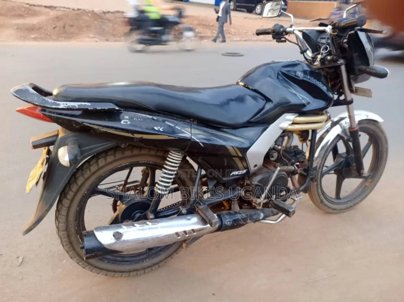 Mahindra Centuro 2018 Black