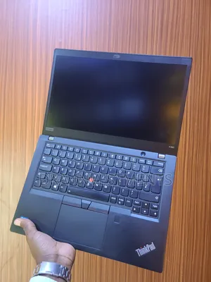 Laptop Lenovo ThinkPad X390 Yoga 16GB Intel Core I5 SSD 256GB