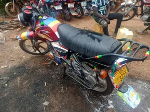 TVS XL 100 2018 Red