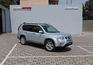 Nissan X-Trail 2012 Silver
