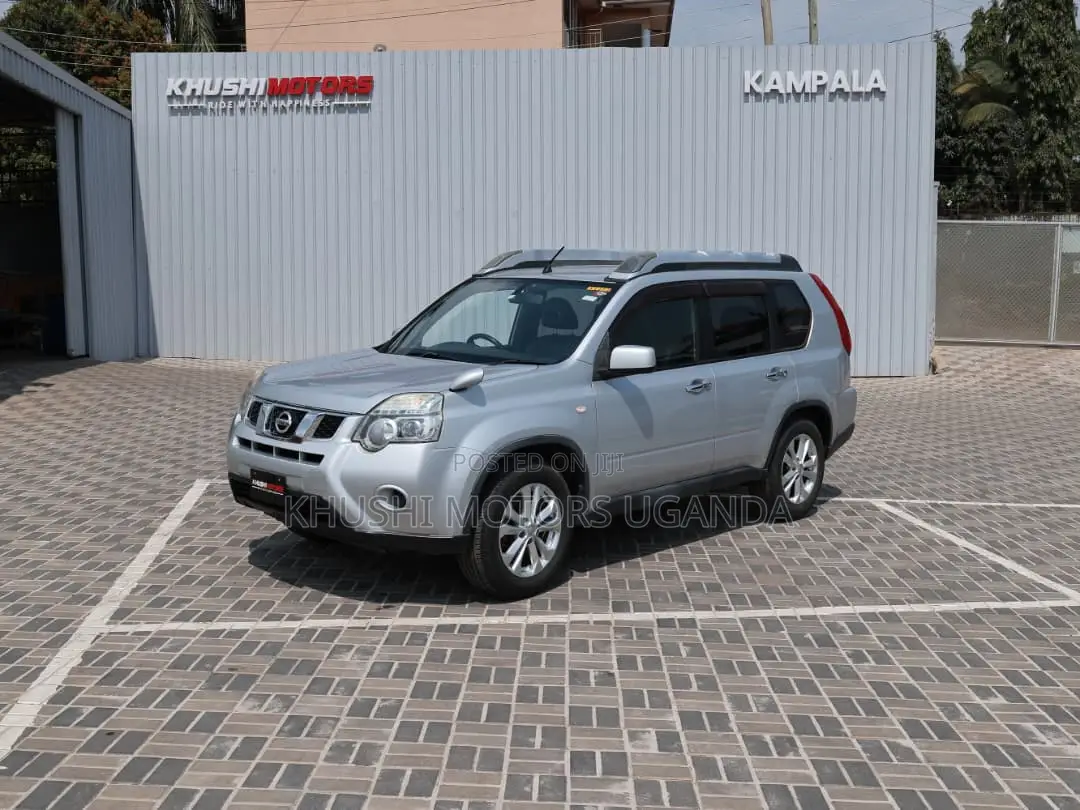 Nissan X-Trail 2012 Silver