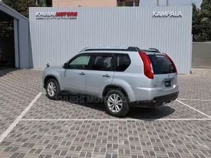 Nissan X-Trail 2012 Silver