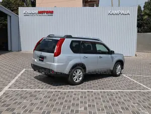 Nissan X-Trail 2012 Silver