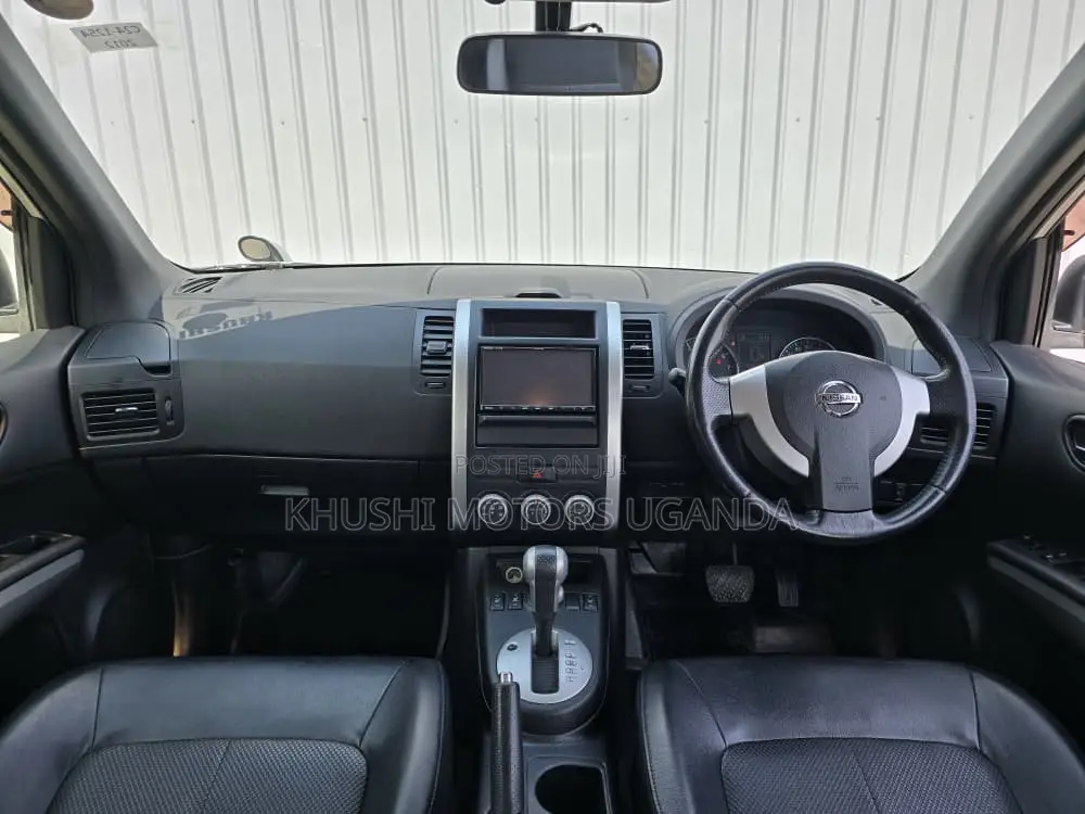 Nissan X-Trail 2012 Silver