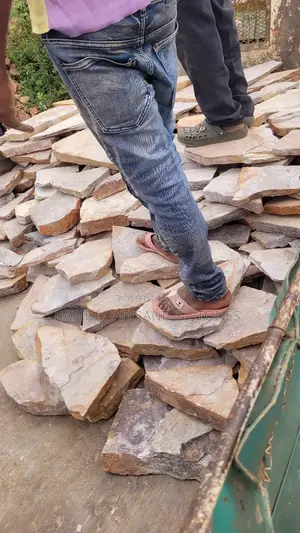 Brown Slates and Block Slates for Forward Kiswa
