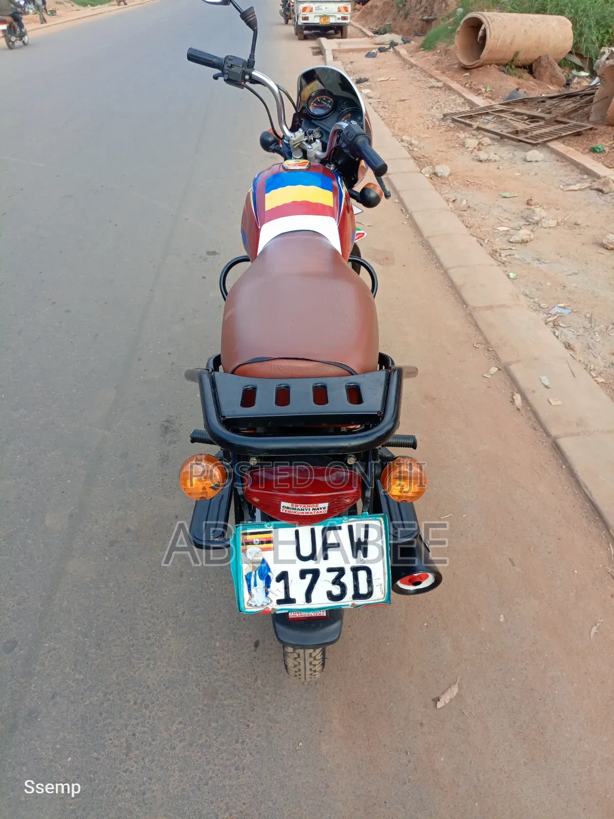 Bajaj Boxer 125 2024 Red