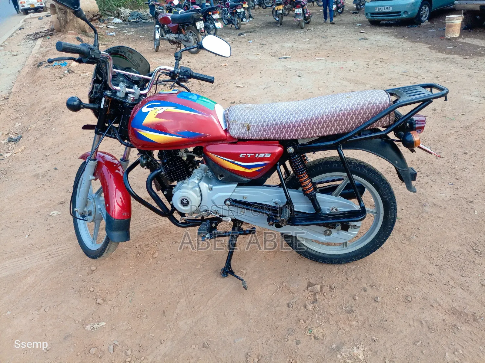 Bajaj Boxer 125 2024 Red