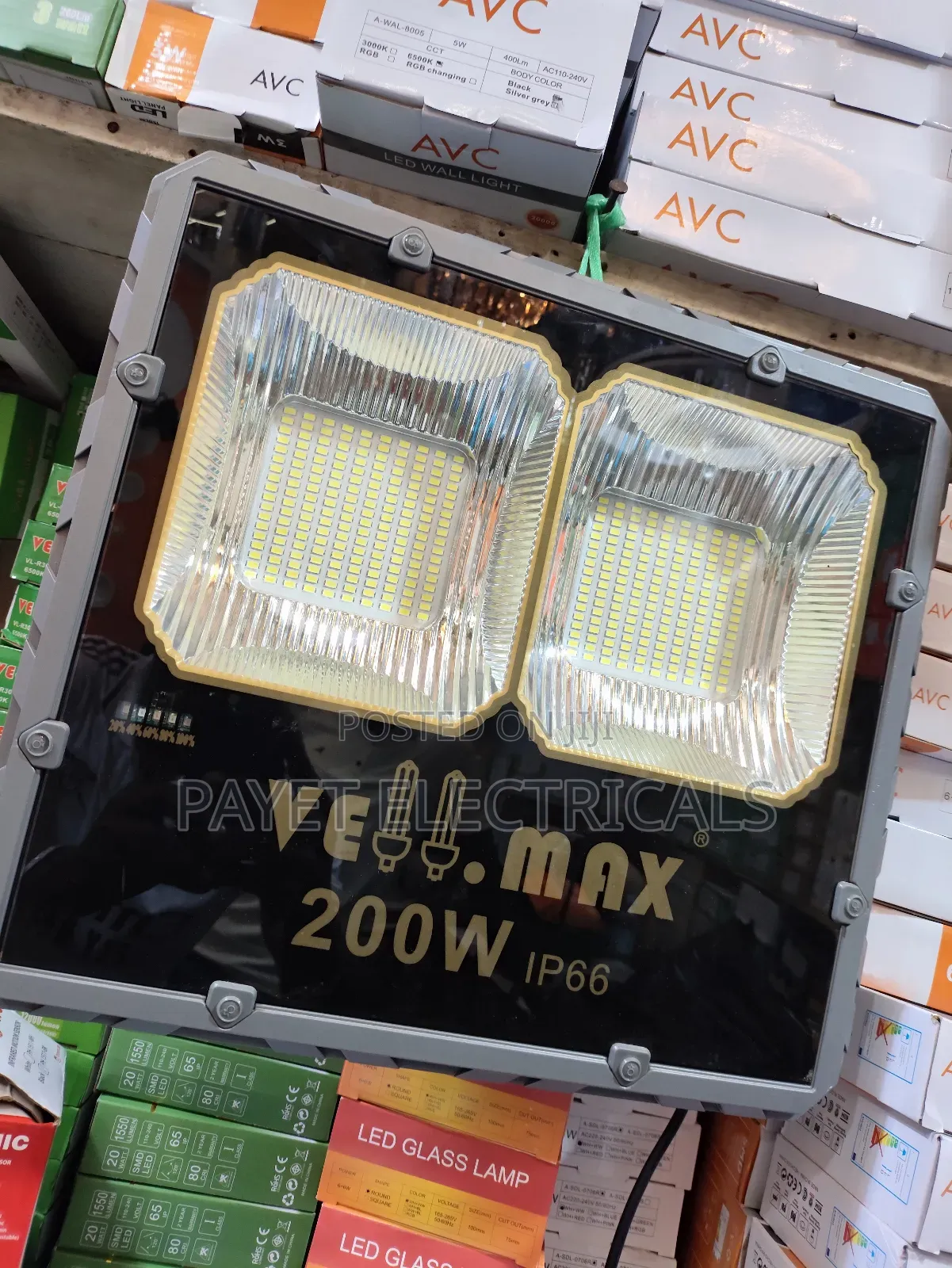 Bright Led Solar Flood Light With It's Solar Panel Vellomax