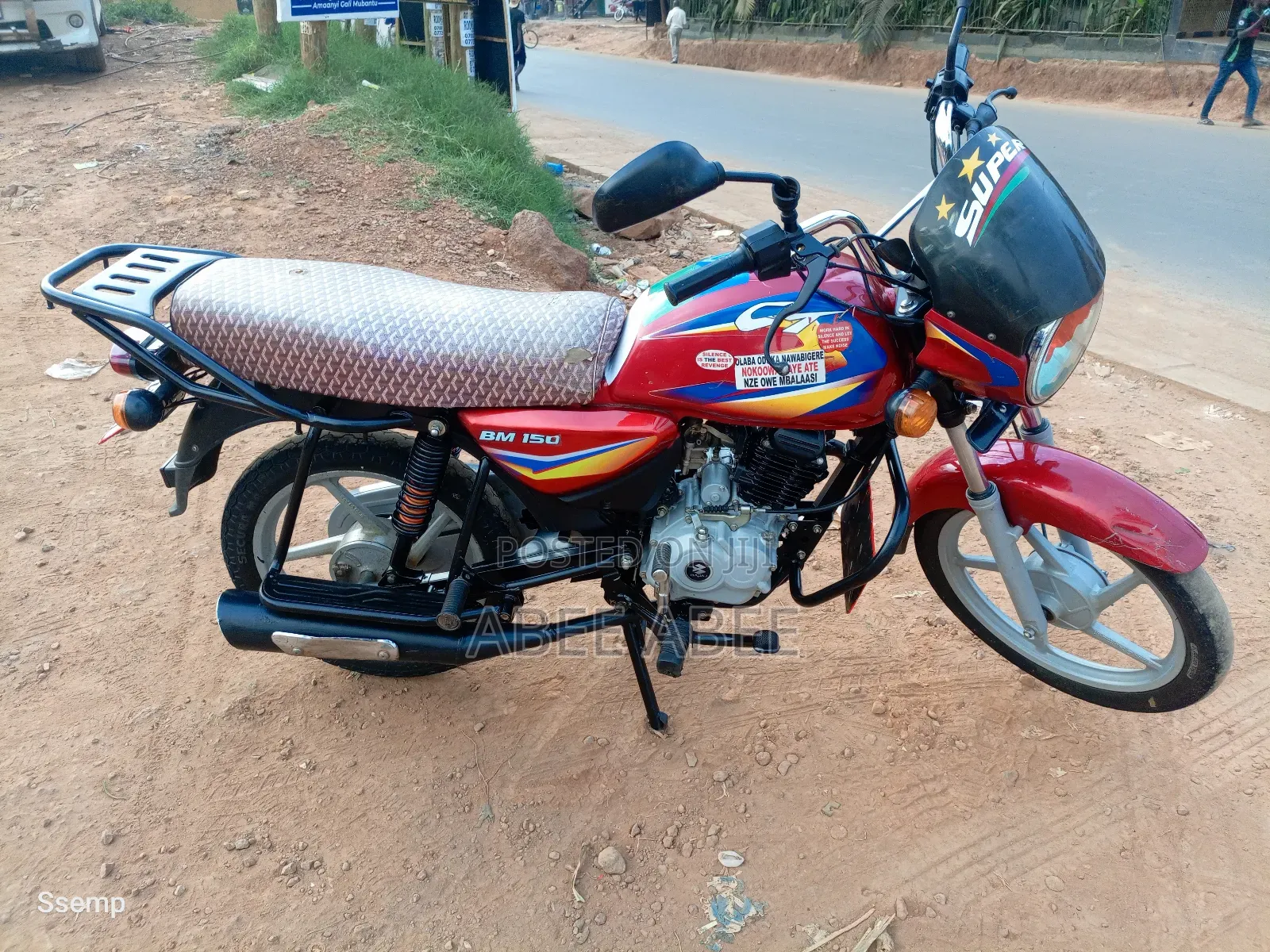 Bajaj Boxer 125 2024 Red